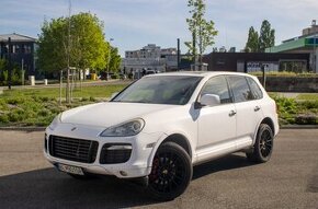 Predám Porsche Cayenne GTS