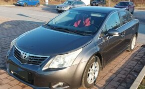 Toyota Avensis 2.0