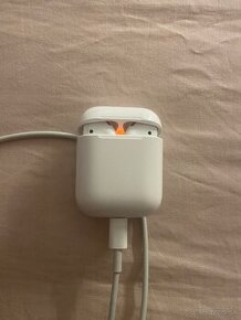 Predám slúchatka Apple Airpods 2 gen