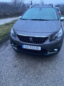 Peugeot 2008 1,2 benzin