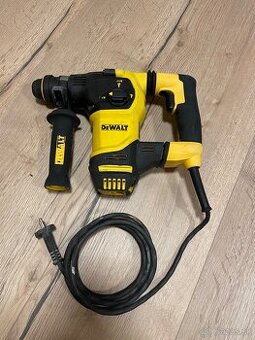 DeWALT vŕtacie kladivo - D25333K