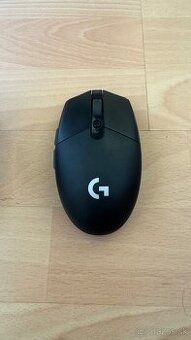 Logitech G305