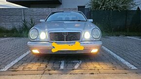 Mercedes-Benz w210 E240 125kW 1999 Avantgarde.