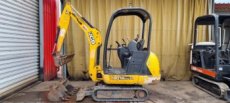 Prodám minibagr JCB 8014CTS model 2015 MTH 1821