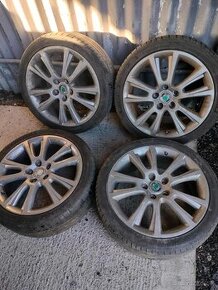 4ks alu disky orig. Škoda 5x112 R18