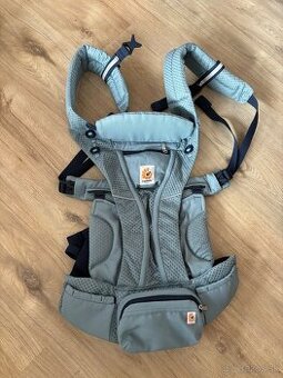 Nosic ErgoBaby Omni breeze