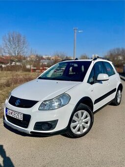 Suzuki sx4 1,6benzin r.v 2013. Nová STK, EK