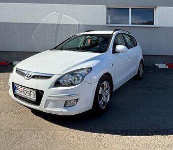 Hyundai i30 CW 1.6 CRDi 85kw manual