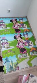 Penové puzzle na zem Disney