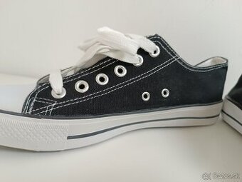 CONVERSE čierne