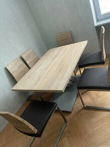 Moderný jedálenský stôl so 6 stoličkami