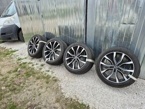 Predam elektrony Range rover  R21 Goodyear