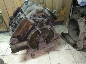 Motor Tatra 603-1 G rok 63