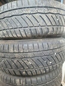 Predám  zimné pneumatiky 215/60 R16