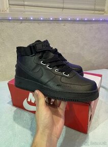 Nike Air Force 1 Black - 1