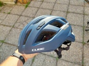 Predam helmu Cube Road Race - velkost 49-55cm