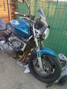 Honda hornet 600