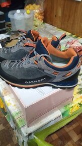 Garmont 44 DRAGONTAIL MNT GTX