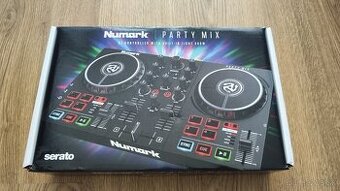 Numark Party Mix dj controller