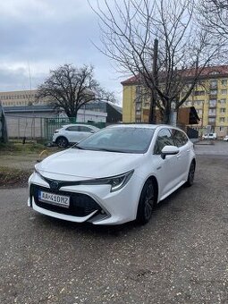 Toyota Corolla hybrid, 2020