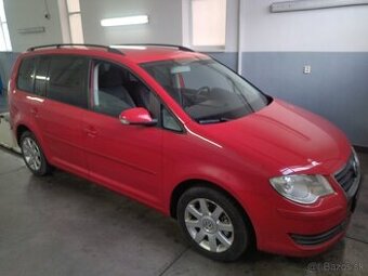 Volkswagen Touran 1, 9 TDI DSG 6 7miestne