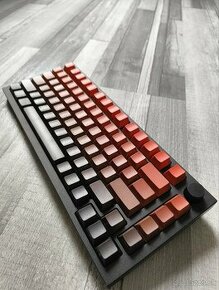 Glorious GMMK Pro [Modifikovaná]