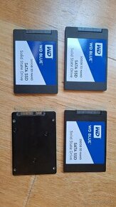 2,5 SSD Disky, 2x500 GB, 2x250