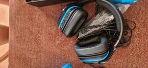 Logitech G933