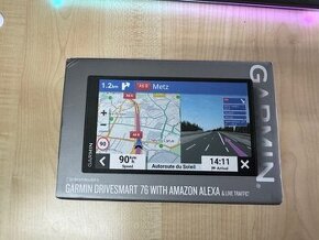 Garmin Drivesmart 76 with Amazon Alexa and traffic live