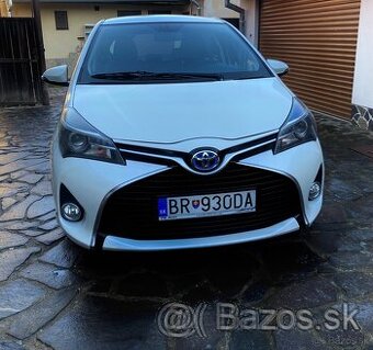 toyota Yaris hybrid