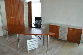 Kancelársky nábytok, kancelária, skrinky, stôl, skriňa
