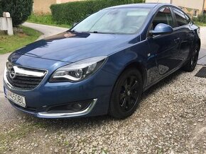 Opel Insignia lift 2017,1,6 cdti 100 kW ,SR voz140000km