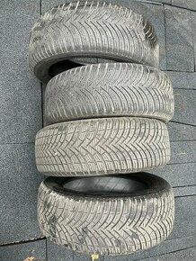 _Celorocne pneu 205/55 R16 Kleber