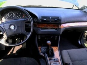 bmw e39 interier rozpredaj na diely 