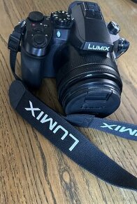 Panasonic Lumix DMC-FZ2000