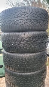 225/45/17 zimne NOKIAN