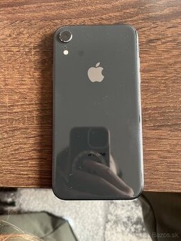 iPhone XR