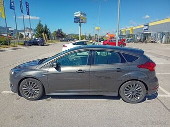 Ford Focus ST Line,1.5 EcoBoost,110Kw