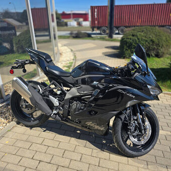 Kawasaki Ninja ZX-4R