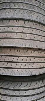 Predám 4ks slušné letné 205/65r16C Continental na dodávku