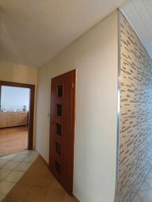 SIMI real - zľava 7000€ - 3 izbový byt s balkónom