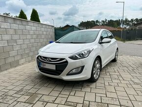 Hyundai i30 1.6 GDI DOHC Style - 1