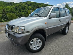 Nissan Terrano 3.0 113KW manuál  BEZ KOROZIE 7miestne