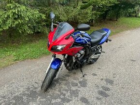 Yamaha FZS 600 (35kw v tp)