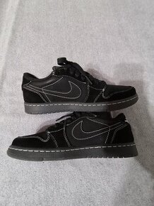 Jordan 1 Travis Scott Black Phantom