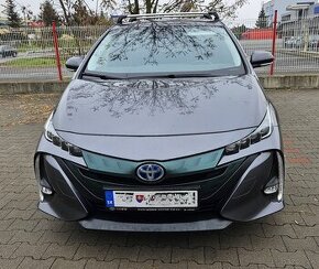 Predám Prius Plug-in hybrid Comfort