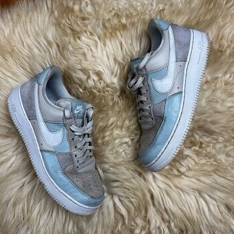 Air Force 1 Be Kind