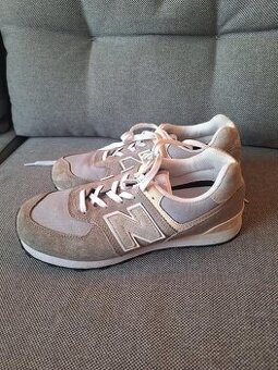 NEW BALANCE tenisky vel.38