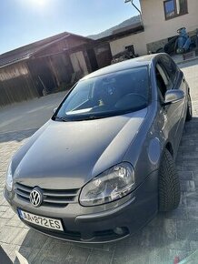 Predám volkswagen golf V 4x4