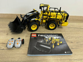 Lego Technic 42030 Volvo L350F Wheel Loader